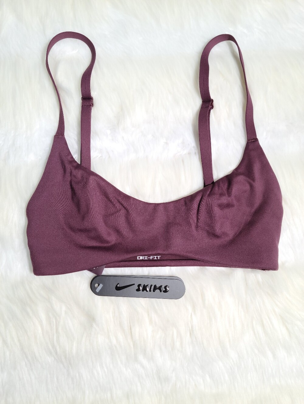 Nike SKIMS Matte Micro Scoop Bra Currant Women XXS NEW